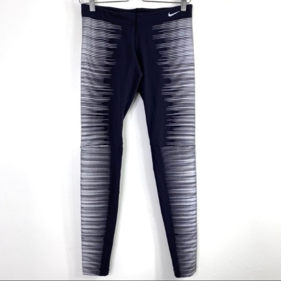 NIKE Flash Reflective 7/8 lengths Running Leggings Tights Black with Silver Sz S - Picture 2 of 10